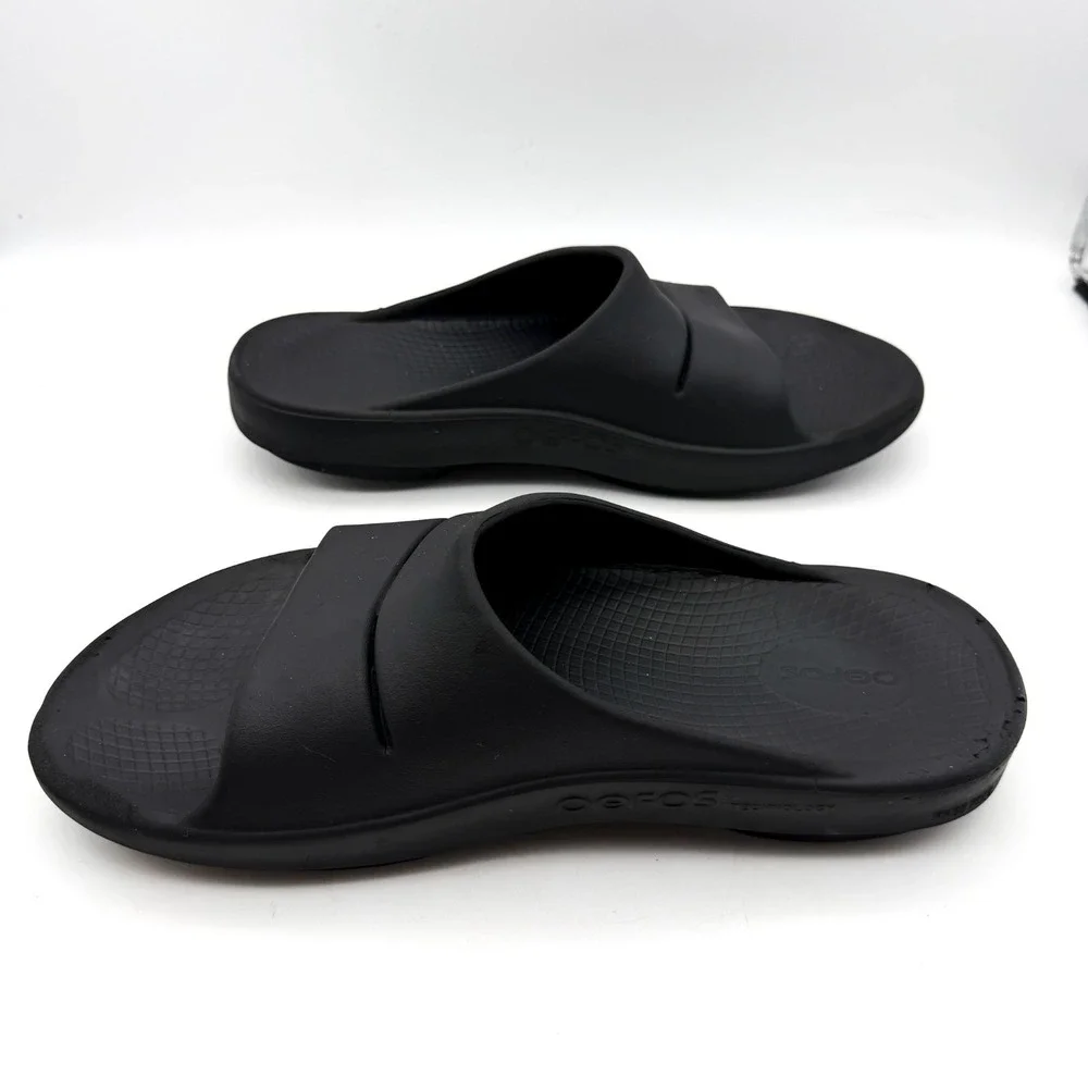 Oofos Black  Recovery Summer Slide Sandals Arch Support Foam Men's 10 Women's 12